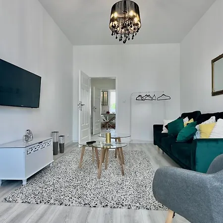 Mint&rose Apartman *